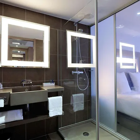 Hotel Novotel Centre 4*