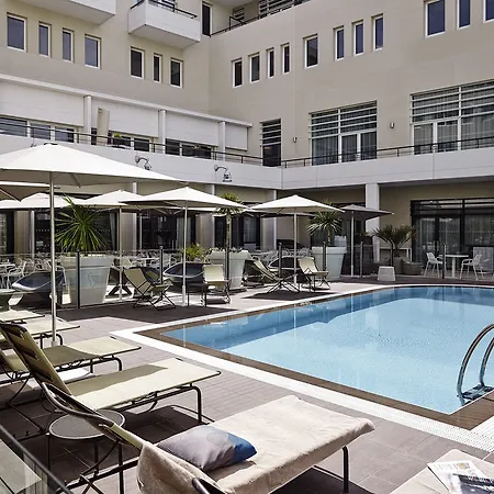 Novotel Centre Hotel 4*