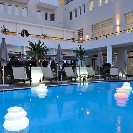 Novotel Centre