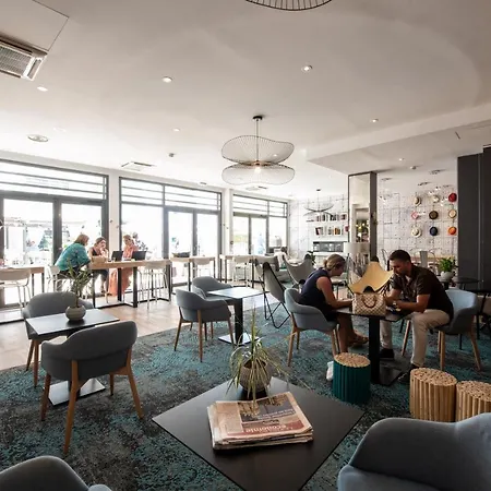 Novotel Centre 4*